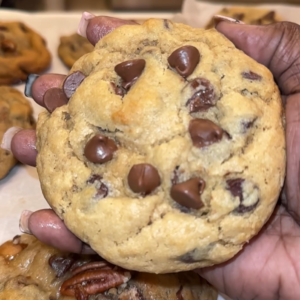 Chocolate Chip Cookie